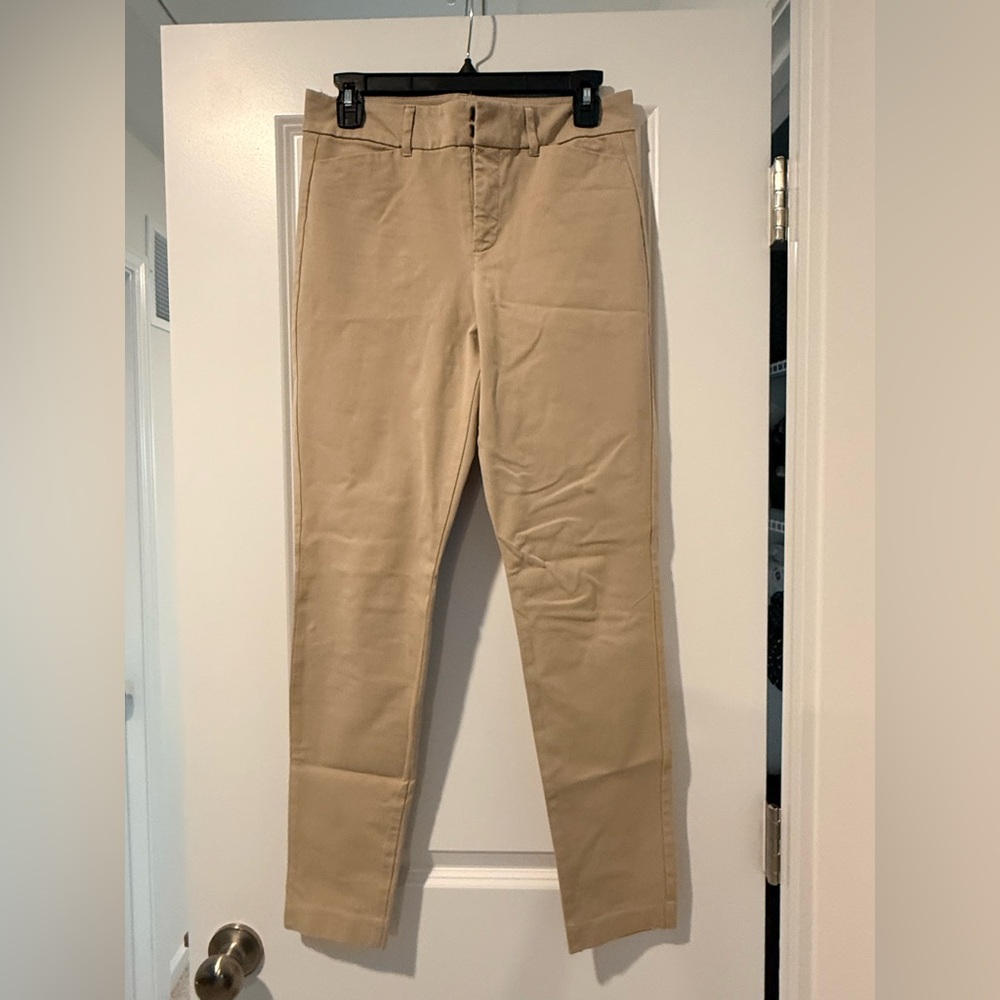 Old Navy Women's Tan Skinny Pants